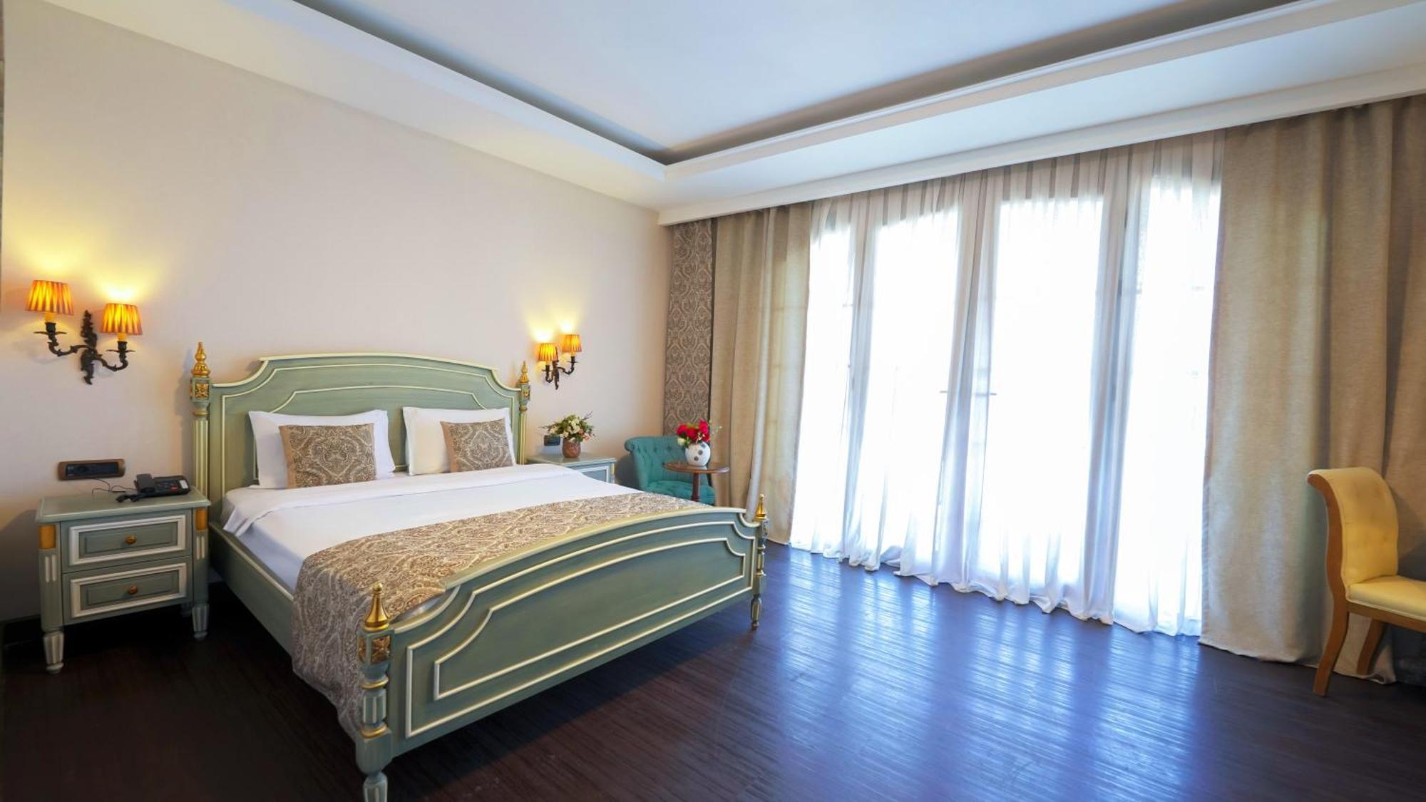 Sapphire Marine Hotel Baku Bagian luar foto